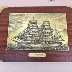 TABLOU VINTAGE GRAVURA PE PLACA DIN ALAMA, NAVA GORCH FOCK DIN 1958