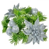 Aranjament decorativ pentru masa de Craciun, model coronita de pus lumanare cu globuri, 16 cm, Verde/Argintiu