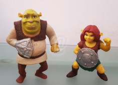 Set 2 figurine de colectie Shrek si Fiona foto