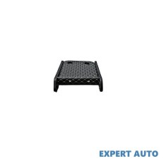 Masa de bord cu 2 suporti pentru pahare ,piele ecologica culoare negru cusatura gri compatibila iveco daily 2007-&amp;gt; Alta marca Alt model #7 foto