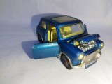 bnk jc Corgi 334 Mini Cooper Magnifique