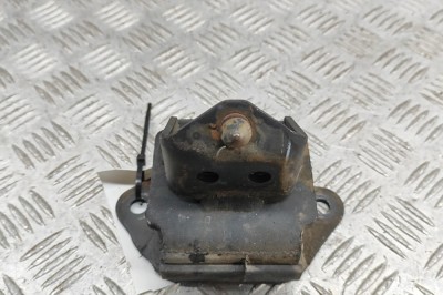Suport motor dreapta ISUZU D-MAX I TFR, TFS 2009 OEM: 8973635430 | 32001168 foto