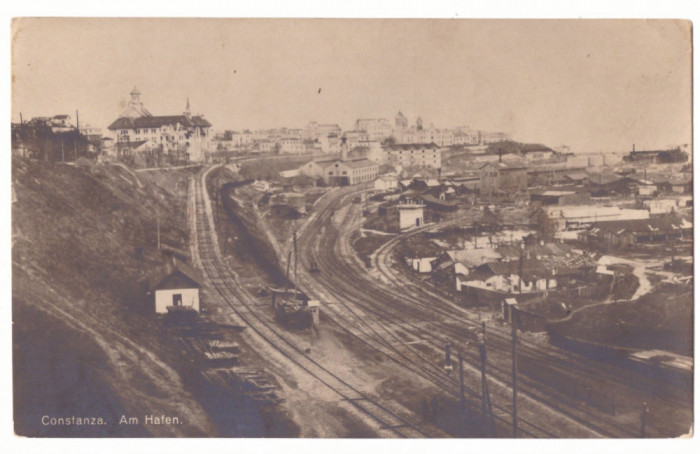 5105 - CONSTANTA, Railway, Harbor, Romania - old postcard, real Photo - unused