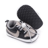 Pantofiori sport pentru bebelusi, gri cu negru (Marime Disponibila: 3-6 luni