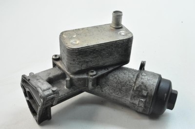 Răcitor de ulei BMW 5 E60 2006 OEM: 7787072 2765289 foto