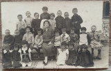 Educatoare cu clasa de prescolari// foto tip CP N. Buzdugan Bucuresti