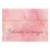 Mapă cu Capsă, Believe in Magic, Roz Mov, 32x23 cm