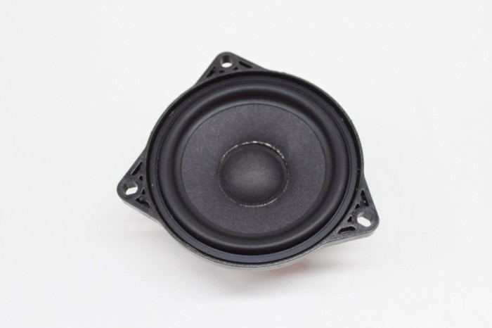 Difuzor planșa de bord TESLA MODEL Y 2021 OEM: 1079742-00-A 14827316