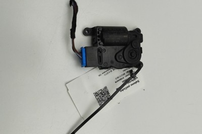 Motoras clapetă aeroterma VW ID.4 E21 2022 OEM: 5WA907511C | 28539085 foto