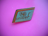 HOPCT RO INSIGNA OFICIALA UNICEF COMITETUL NATIONAL ROMAN -TRICOLOR -RARA [ 5 ], Romania de la 1950