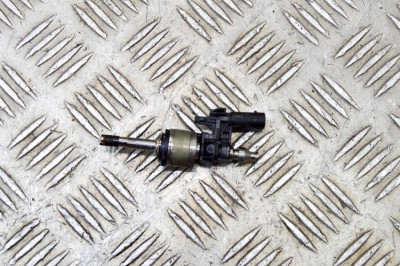 Injector de combustibil SKODA KAMIQ 2021 OEM: 05C036,0261500443 17592985 foto