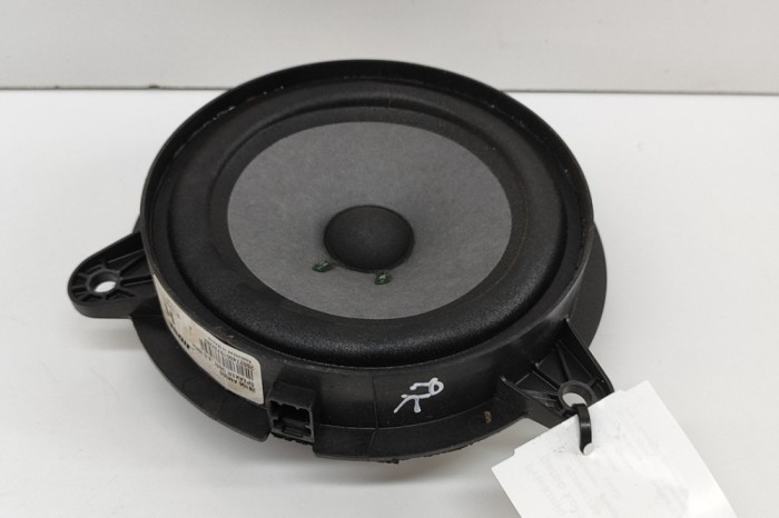 Difuzor ușă st&acirc;nga față INFINITI FX 2005 OEM: 28156-AM900 28992709