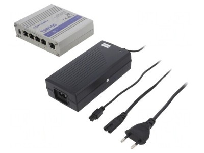 Switch PoE Ethernet 5 Porturi foto