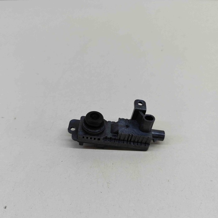 Camera st&acirc;nga TESLA MODEL Y 2022 OEM: 1092978-00-C 23140293