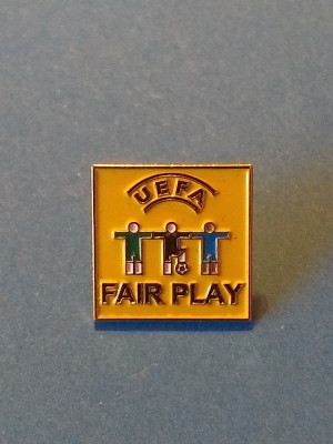 Insigna fotbal - UEFA (FAIR PLAY) foto