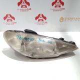 Cumpara ieftin Far dreapta Peugeot 206 1998 &ndash; 2009
