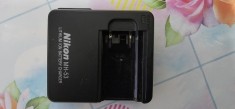 INCARCATOR FOTO Nikon, modelul MH-53. pentru &icirc;ncărcarea acumulatorilor litiu-ion de tip Nikon EN-EL1. Tensiune de ieșire 8.4V ⎓ 0.6A