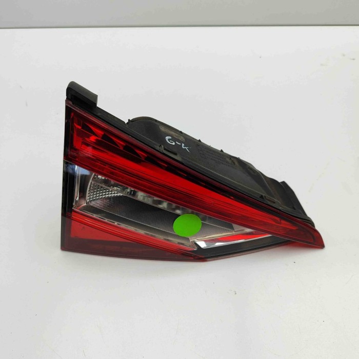 Lampa haion st&acirc;nga SKODA SUPERB III 3V3 2016 OEM: 3V5945307D,3V5945307B,3V5945307C,3V5945307E