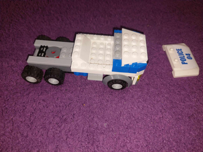 LEGO City Polica,Centru de comandamobil.Camion Politie LEGO Original-incomplet