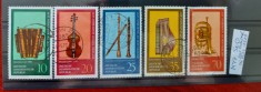 TS21 - Timbre serie DDR - 1977 Mi2224-28 Instrumente muzicale
