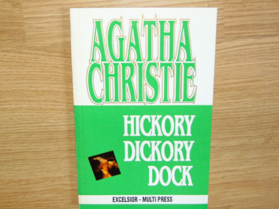 KICKORY DICKORY DOCK -AGATHA CHRISTIE foto