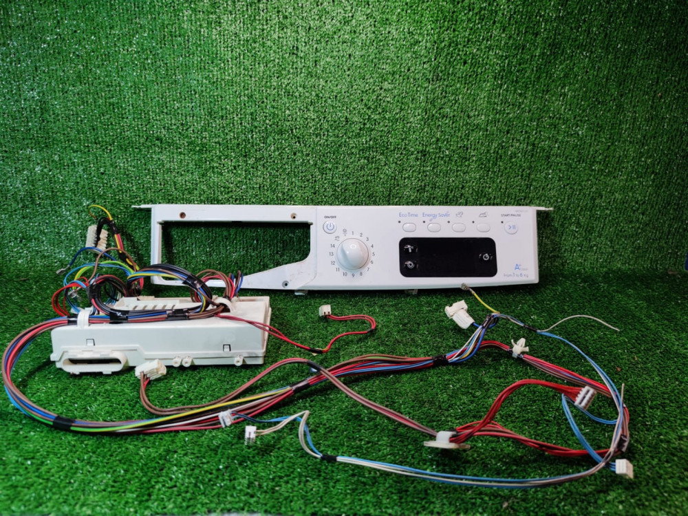 Placa electronica cu bord si cabluri masina de spalat indesit iwse61251/C70  | Okazii.ro