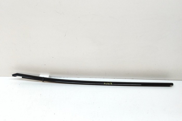 Chedar geam ușă st&acirc;nga față AUDI E-TRON GT 2022 OEM: 4J3837475C 30763269
