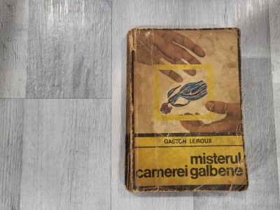 Misterul camerei galbene de Gaston Leroux foto