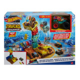 Hot Wheels Monster Truck Arena Smashers Saritura cu Masina