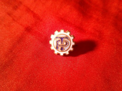 Insigna veche DDR - TP , metal si email , d=1,2cm foto