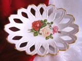 FARFURIE COS COSULET PORTELAN PERFORAT IRIS CLUJ DECOR TRANDAFIRI 19 CM