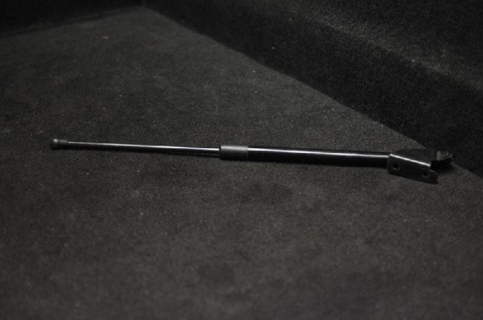 Amortizor haion dreapta NISSAN QASHQAI / QASHQAI +2 I J10, JJ10 2007 OEM: 90450JD01C,90450-JD01C 2077932