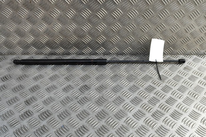 Amortizor haion st&acirc;nga TOYOTA C-HR _X2_, _H2_ 2023 OEM: 68960-F4210 30906289