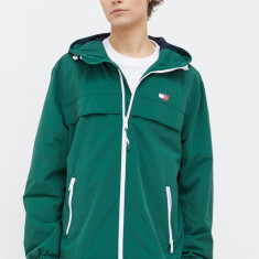 Tommy Jeans geacă bărbați, culoarea verde, de tranziție DM0DM17983