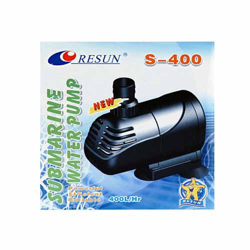 Pompă Resun S-400, ce produce o &icirc;nălțime a coloanei de apă de 70 cm, 6 W