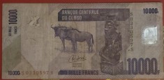10000 francs 2022, RD Congo foto