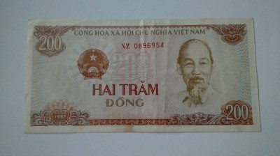 BANCNOTE VIET NAM 200 DONG 1987 foto