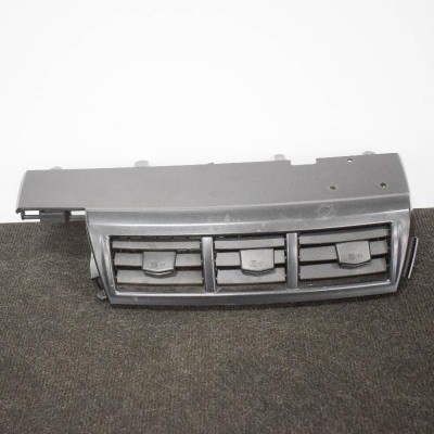 Gura de ventilație planșa de bord TOYOTA PRIUS PLUS _W4_ 2013 OEM: 55670-47101,55686-47100,55670-47091 10572532 foto