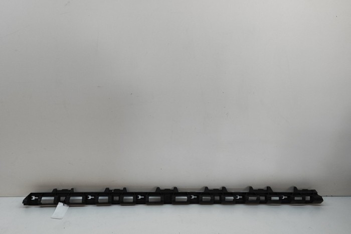 Suport prag lateral st&acirc;nga față VW PASSAT Variant B8 3G5 2021 OEM: 3G0853945C 29499954