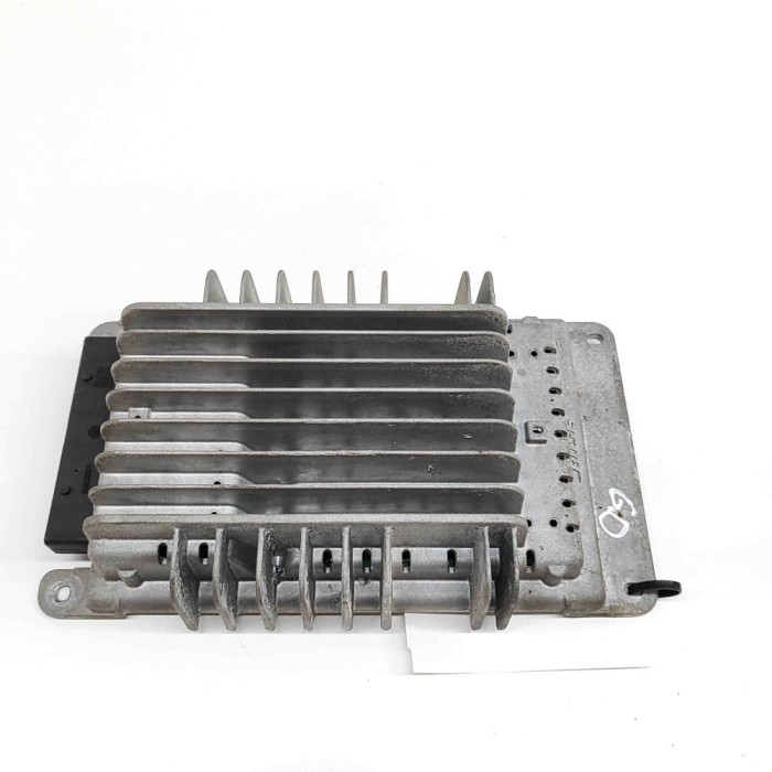 Amplificator de sunet AUDI A4 Cabrio 8H7, B6, 8HE, B7 2009 OEM: 8H0035223D