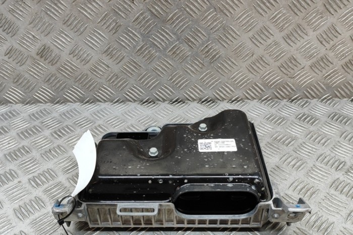 Modul de confort TESLA MODEL Y 2022 OEM: 1497327-00-B 23131880