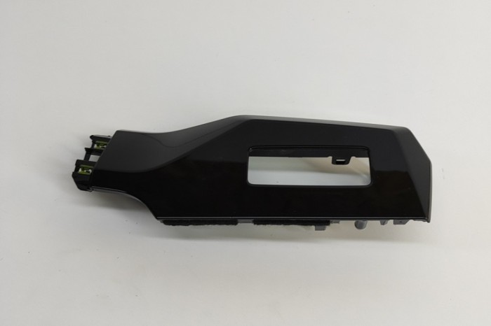 nerasta AUDI E-TRON GEN 2019 OEM: 4KL857966,4KL857966V 28516564