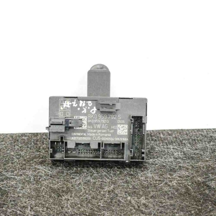 Modul de control ușă st&acirc;nga față AUDI A4 Avant 8K5, B8 2013 OEM: 8K0959792S8K0959792Q 3375214
