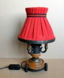 Lampa din fier cu abajur textil, veioza vintage functionala, country retro