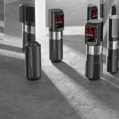 Aparat de Tatuat POSEIDON S-Luxe &ndash; Stroke Reglabil &amp; Wireless - Black