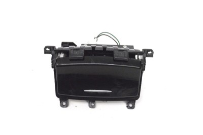Scrumiera INFINITI Q50 2018 OEM: 68800-4GA0A,688PZ-4GA0A 17200738 foto