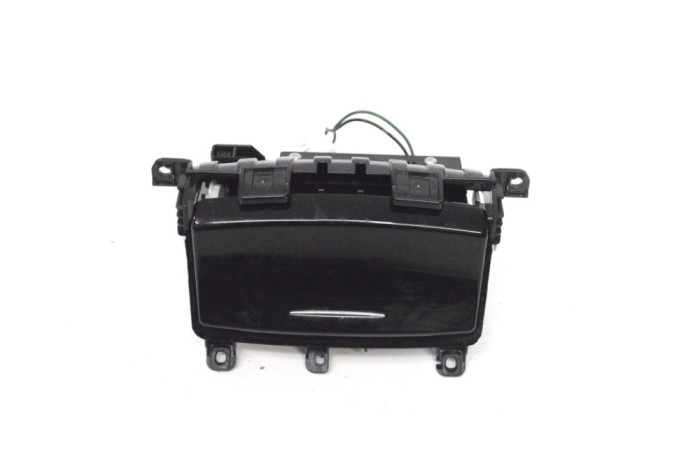 Scrumiera INFINITI Q50 2018 OEM: 68800-4GA0A,688PZ-4GA0A 17200738