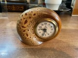 ceas masa Aradora ,perioada comunista, melc din ceramica 1970