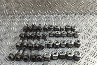 Set prezoane roata VW TOUAREG 7P5 2017 OEM: 7L6601173A,WHT001964A,2H0698137A | 32027768 foto