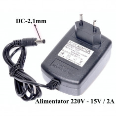 Alimentator AC/DC , 220V - 15V / 2A foto